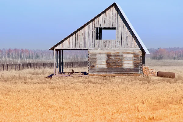 Rustic unfinished house. — Stock Photo, Image