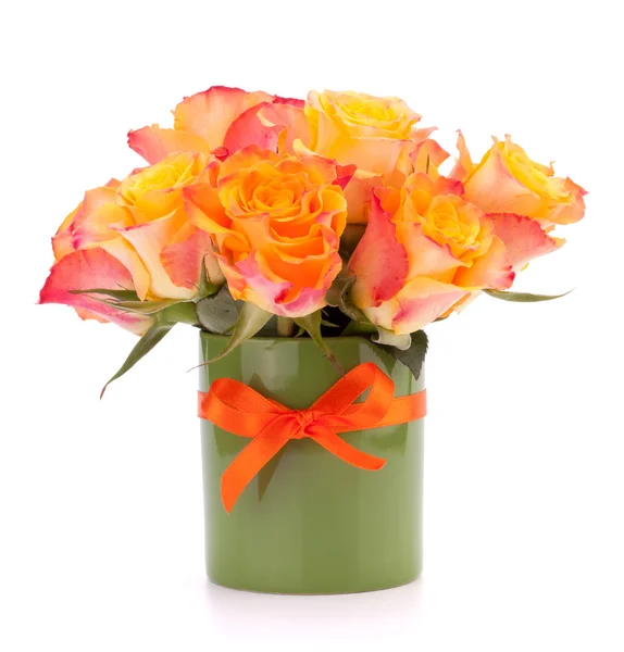 Orange rose bouquet in vase — Stock Photo, Image