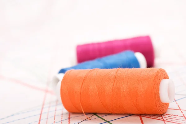 Spool of thread. Sew accessories. — Stock Photo, Image