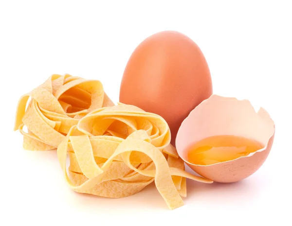 İtalyan yumurta makarna fettuccine yuva — Stok fotoğraf