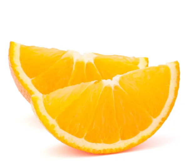 Dois segmentos ou cantões de frutas de laranja — Fotografia de Stock