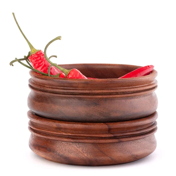 Forró piros chili vagy kosszarvú paprika verem fából készült tál — Stock Fotó