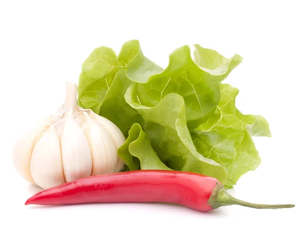 Frischen Salat Salat Blätter Bund und Chili-Pfeffer — Stockfoto