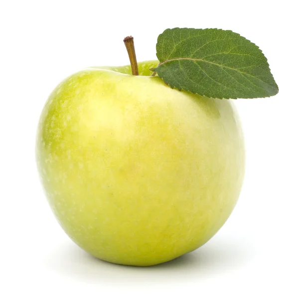 Süßer grüner Apfel mit Blatt — Stockfoto