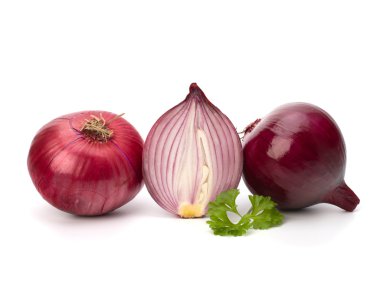 Kırmızı dilimlenmiş soğan ve taze maydanoz natürmort