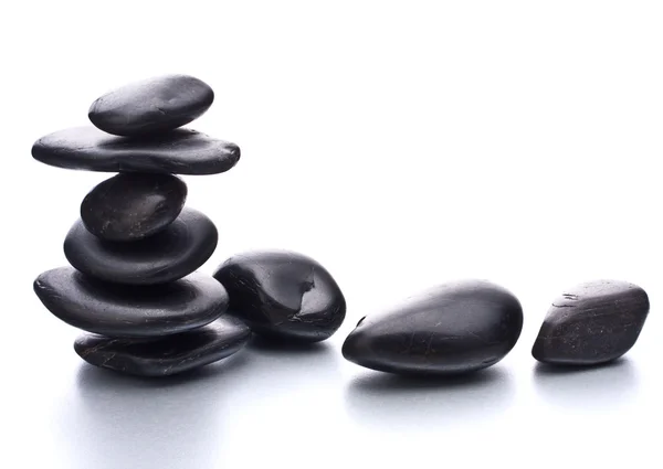 Zen-Kieselsteine balancieren. Wellness- und Gesundheitskonzept. — Stockfoto