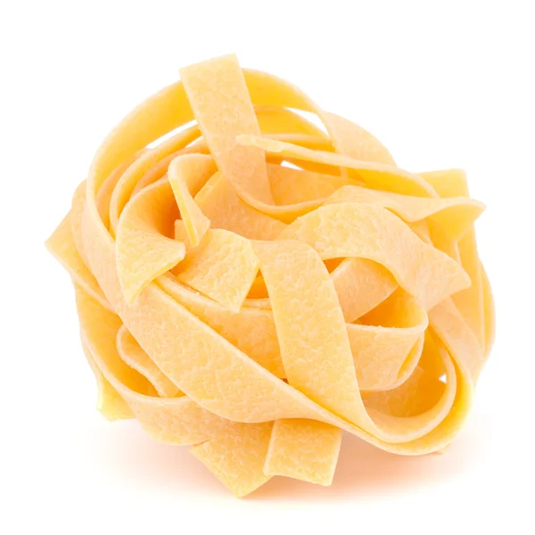 Italienische Pasta fettuccine nest — Stockfoto
