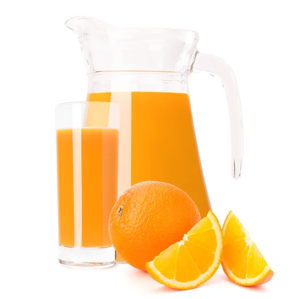 Orange fruktsaft i Glaskanna — Stockfoto