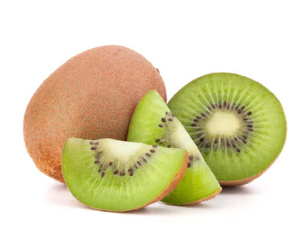 Fruta kiwi inteira e seus segmentos — Fotografia de Stock