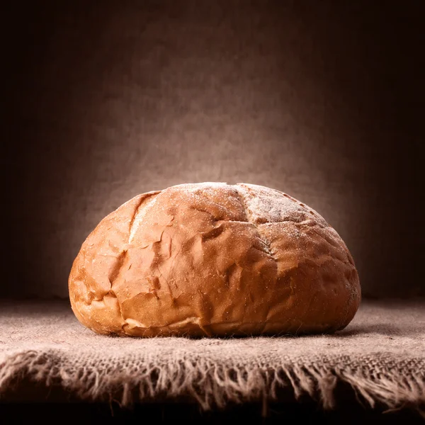 Булка хлеба из пшеницы — стоковое фото
