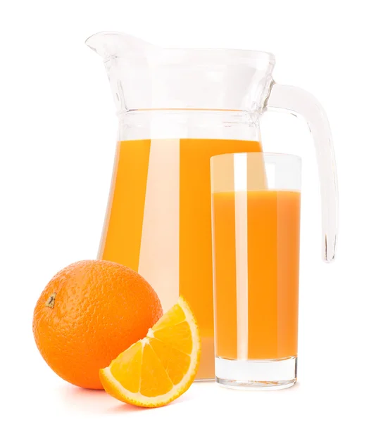 Jugo de naranja en jarra de vidrio —  Fotos de Stock