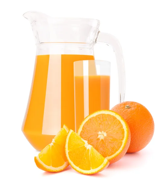 Orangensaft im Glaskrug — Stockfoto