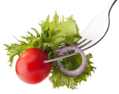 taze salata ve kiraz domates üzerinde beyaz backgrou izole çatal