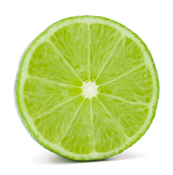 Ovoce citrusové vápno polovina izolované na bílém pozadí výřez — Stock fotografie