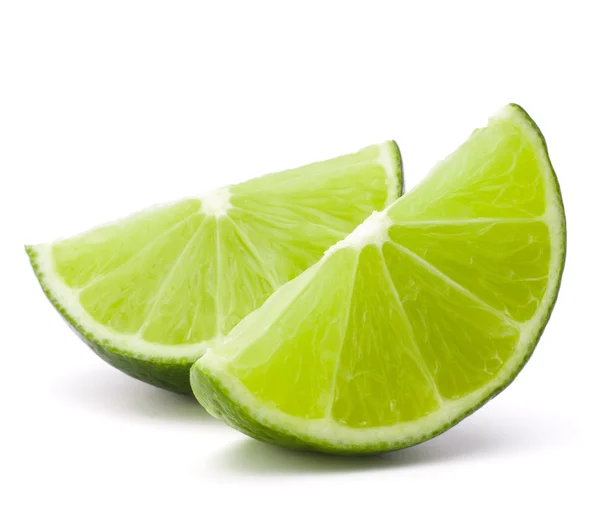 Citrus limoen fruit segment geïsoleerd op witte achtergrond cutout — Stockfoto