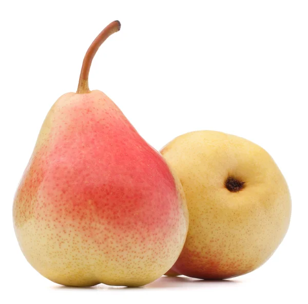 Frutto di pera maturo isolato su sfondo bianco ritaglio — Foto Stock