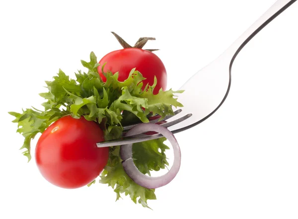 新鲜的沙拉和樱桃番茄上叉分离 — 图库照片