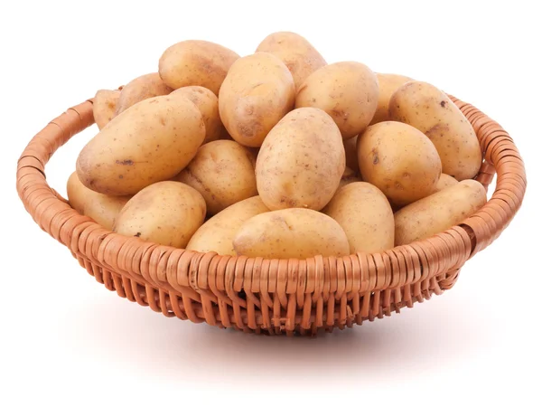 Potato tuber  in wicker basket — Stock Photo, Image