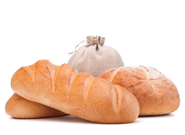 新鮮なパン、小麦粉の袋 — ストック写真