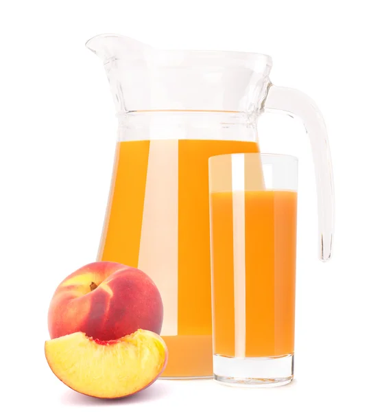 Şeftali meyve suyu cam sürahi — Stok fotoğraf