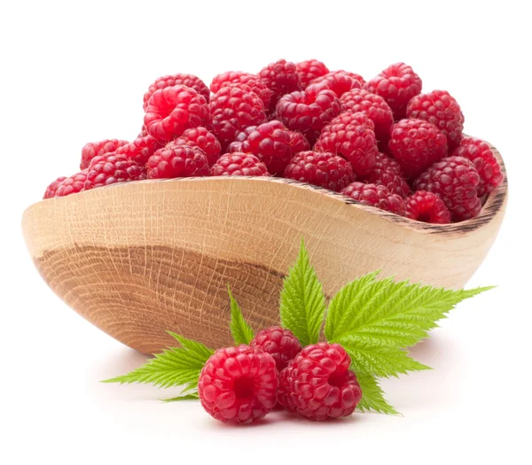 Raspberries in wooden bowl — Stock Photo, Image