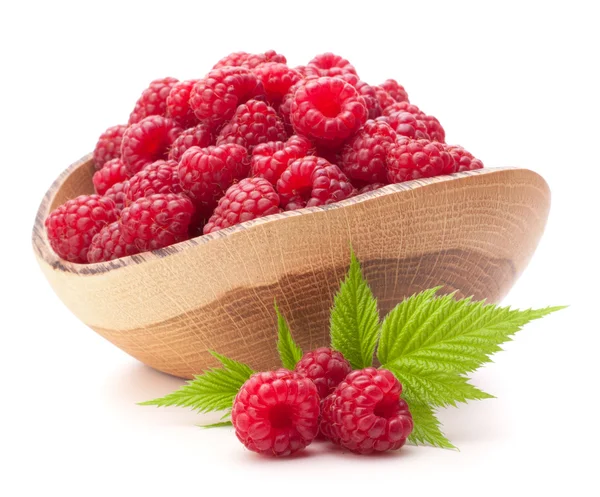 Raspberries in wooden bowl — Stock Photo, Image
