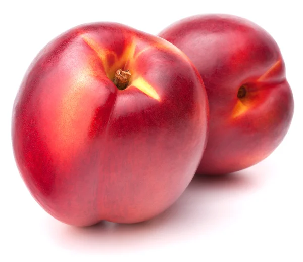 Nectarine vruchten op witte achtergrond knipsel geïsoleerd — Stockfoto