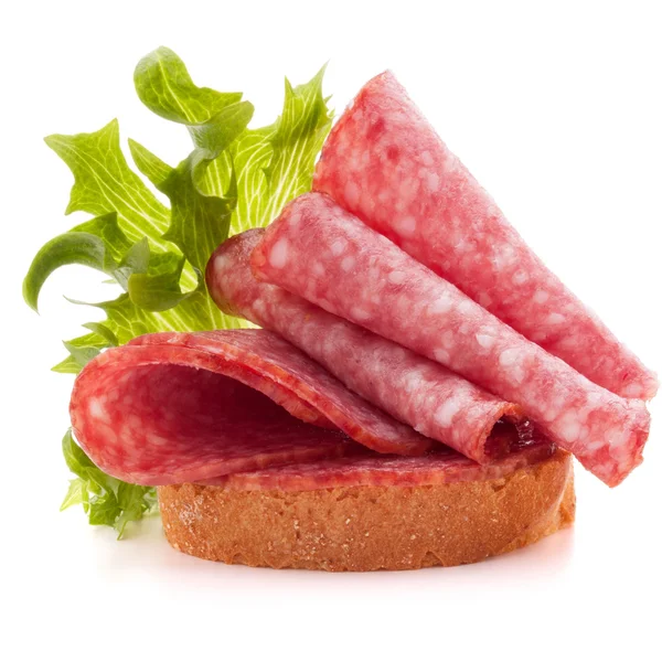 Бутерброд з салямі ковбасою — стокове фото