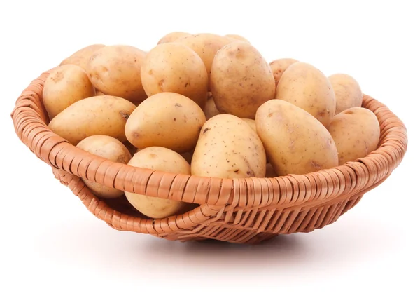 Potato tuber  in wicker basket — Stock Photo, Image