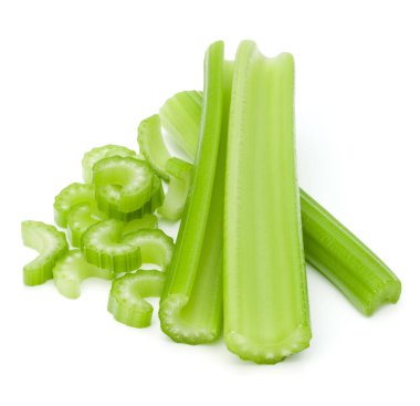 Beyaz arka plan kes şunu om kereviz sapı demet izole.