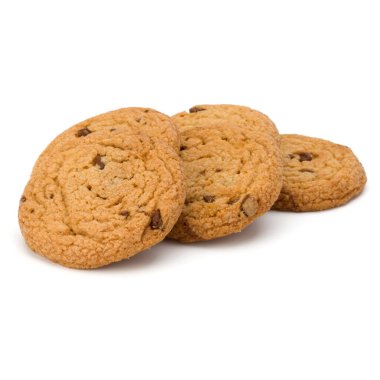 Beyaz arka planda izole edilmiş çikolatalı kurabiyeler. Tatlı bisküviler. Ev yapımı pasta..