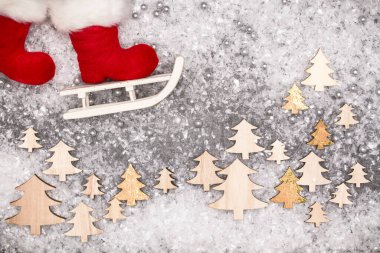 Noel tebrik kartı. Noel şenlikli arka plan. Yeni yıl sembolü. Noel Baba kızağı.