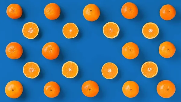 Patrón Fruta Mandarina Mandarina Naranja Fresca Sobre Fondo Azul Asiento — Foto de Stock