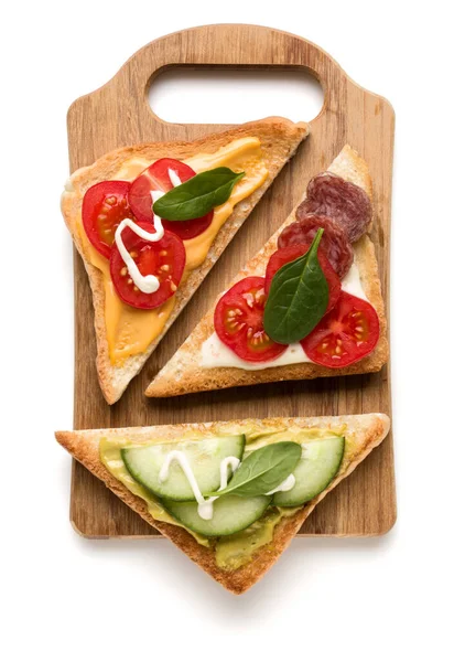 Açık Yüzlü Sandviç Kanepe Veya Crostini Beyaz Arka Plan Closeup — Stok fotoğraf