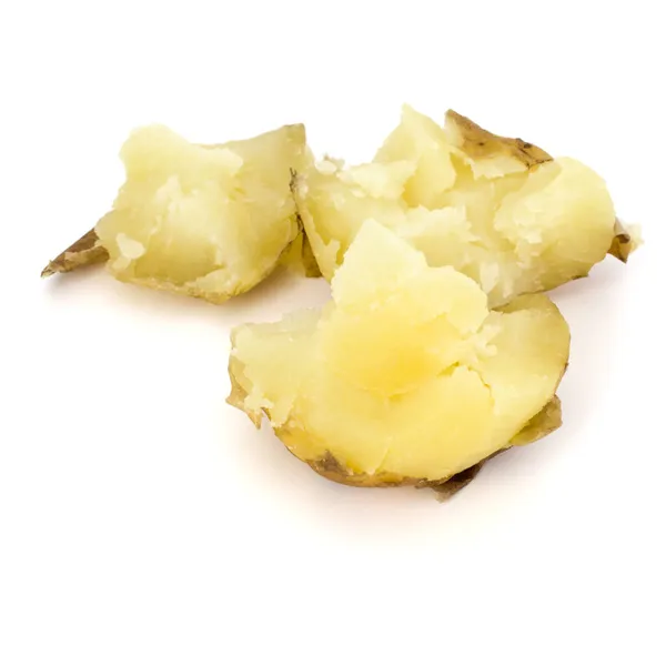 Batatas Cozidas Descascadas Isoladas Recorte Fundo Branco — Fotografia de Stock