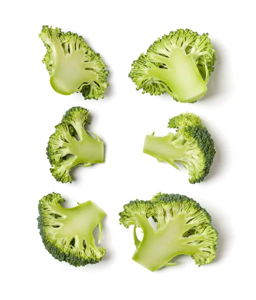 Creatieve Lay Out Van Broccoli Vlakke Lay Bovenaanzicht Groenten Geïsoleerd — Stockfoto