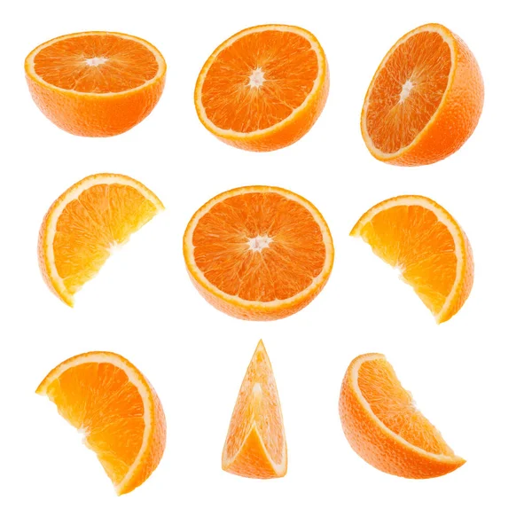 Segmenti Arancioni Isolati Sfondo Bianco Contesto Alimentare — Foto Stock