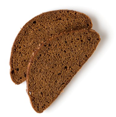 Beyaz arka planda izole edilmiş çavdar ekmeği dilimleri. Düz yatış, üst görünüm..