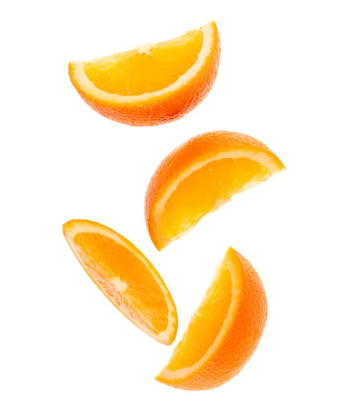 Alá Tartozó Friss Narancsszínű Gyümölcs Szelet Izolált Fehér Háttér Closeup — Stock Fotó