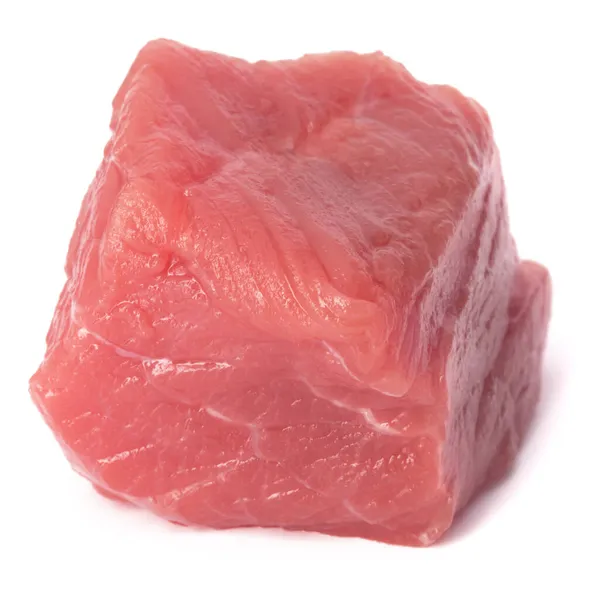 Cubo Carne Carne Picada Crua Isolado Corta Fundo Branco — Fotografia de Stock