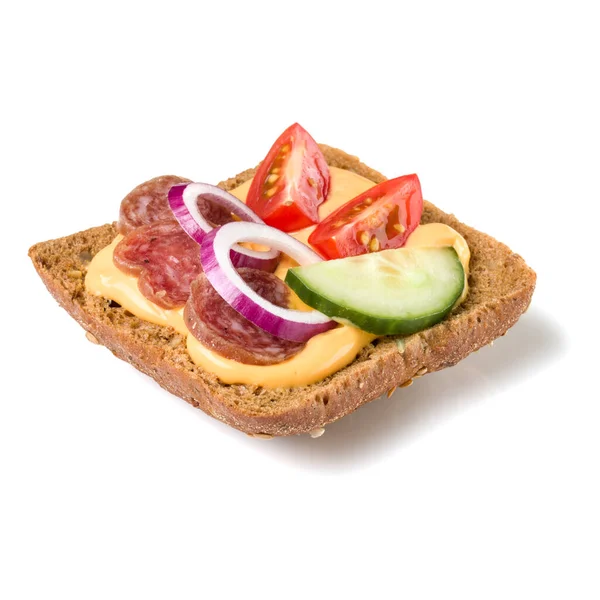 Canapé Met Salami Open Geconfronteerd Sandwich Crostini Geïsoleerd Een Witte — Stockfoto