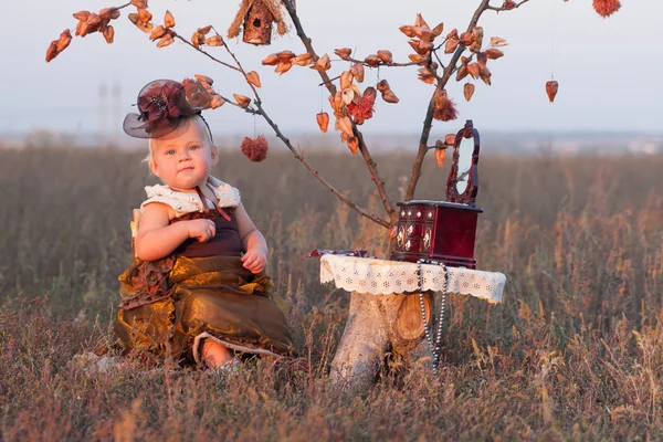 Girl in costume — Stock Photo, Image