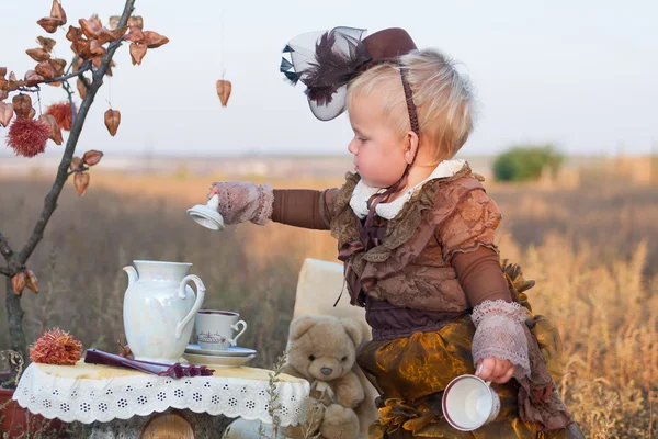 Girl in costume — Stock Photo, Image