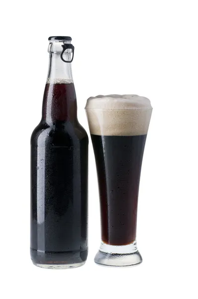 Bottle and glass of dark beer — Stock Photo, Image