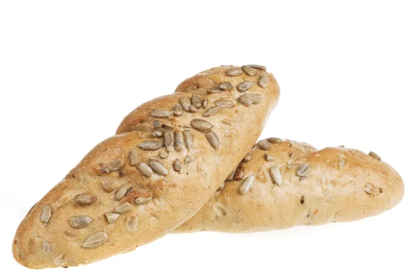 Frisches Brot vor weißem Hintergrund — Stockfoto