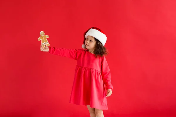 Дівчина Капелюсі Санта Різдвяними Пряниками — стокове фото