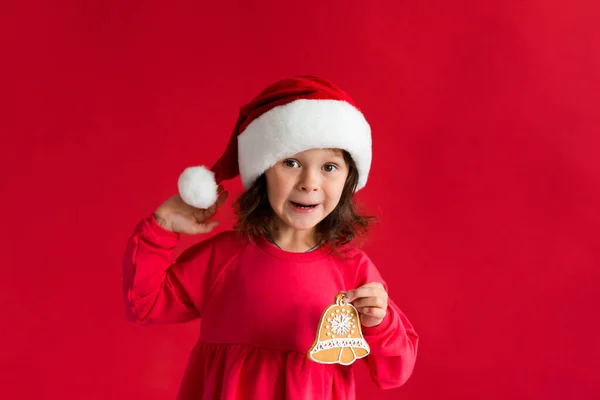 Дівчина Капелюсі Санта Різдвяним Імбирним Дзвінком — стокове фото