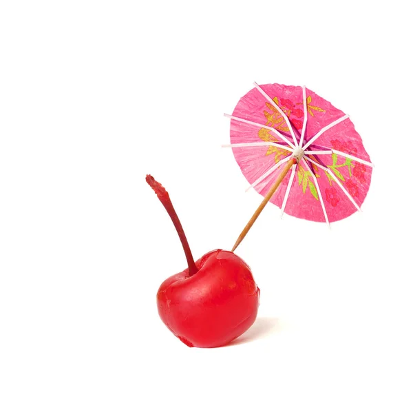 Tropical Beach Concept Cocktail Cherry Sun Umbrella Creative Minimal Summer — Foto de Stock