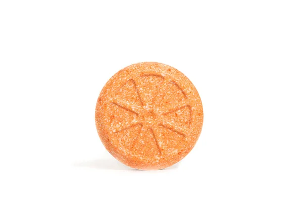 Gummibonbons Oder Orangefarbene Vitamin Tabletten Auf Weißem Hintergrund Mit Platz — Stockfoto