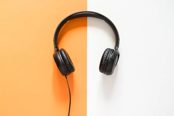 Headphones Bicolor Orange White Background View Copy Space — ストック写真